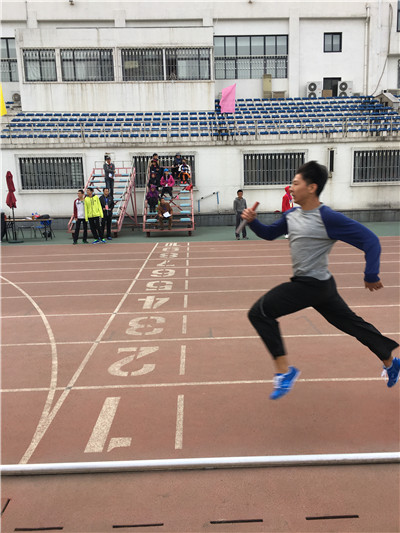 K8官网 - 天生赢家·一触即发