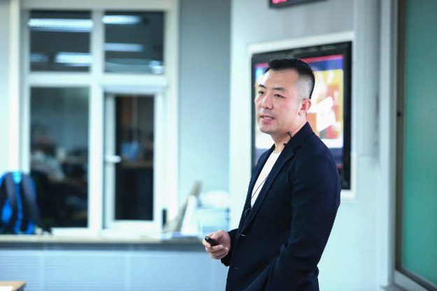 K8官网 - 天生赢家·一触即发