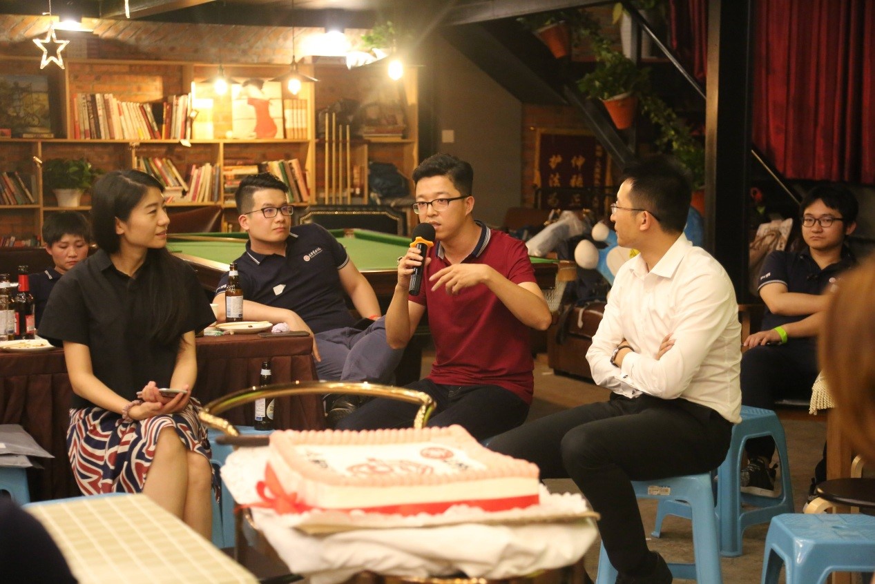 K8官网 - 天生赢家·一触即发