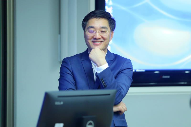 K8官网 - 天生赢家·一触即发