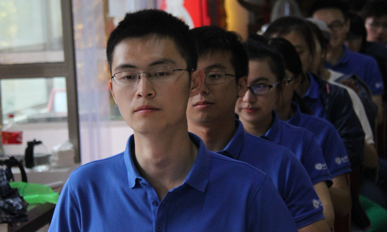 K8官网 - 天生赢家·一触即发