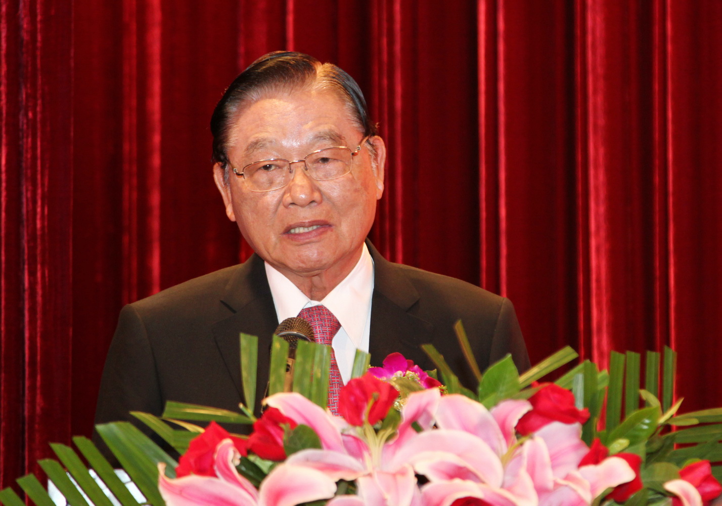 K8官网 - 天生赢家·一触即发