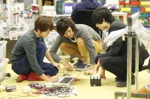 K8官网 - 天生赢家·一触即发