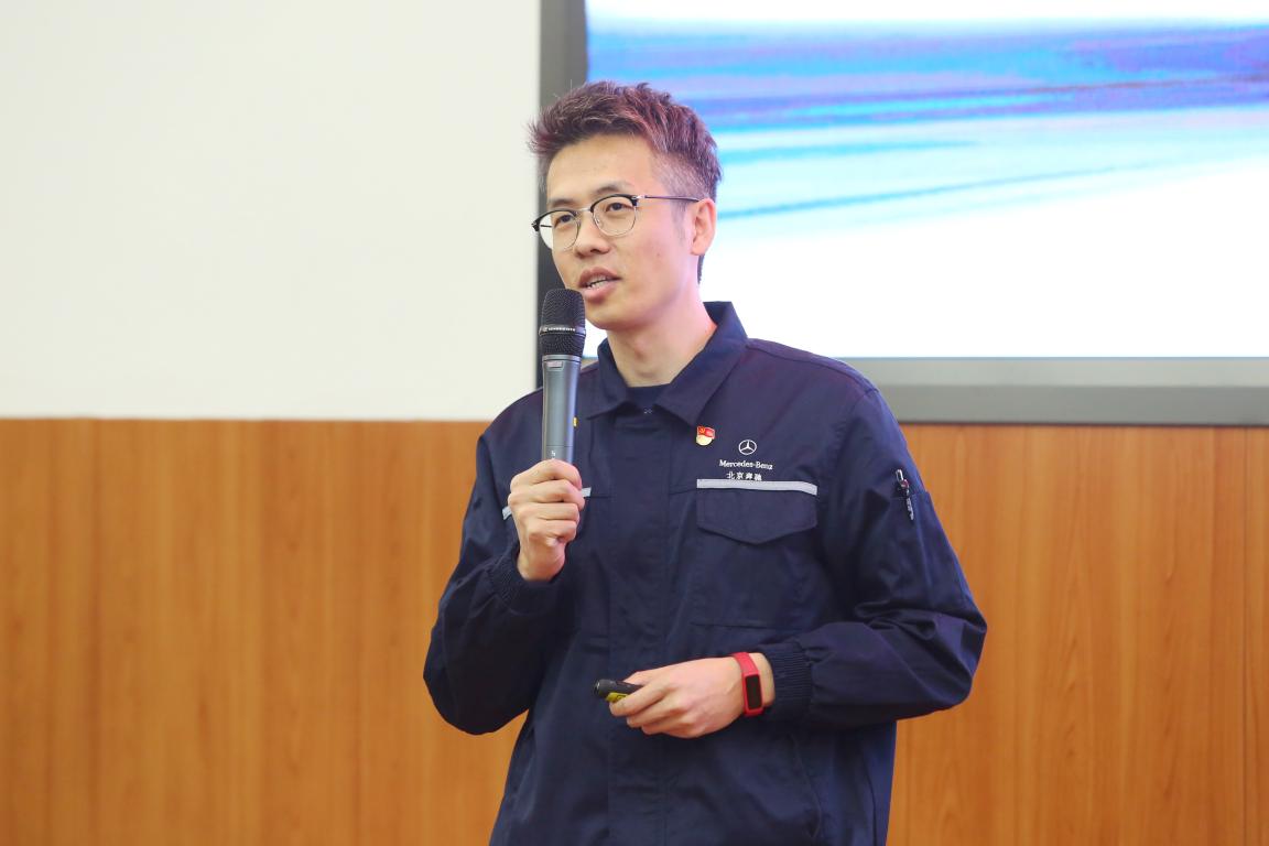 D9FF4DF0D3A22D09481E10CD5B5_4904A5A6_CF31