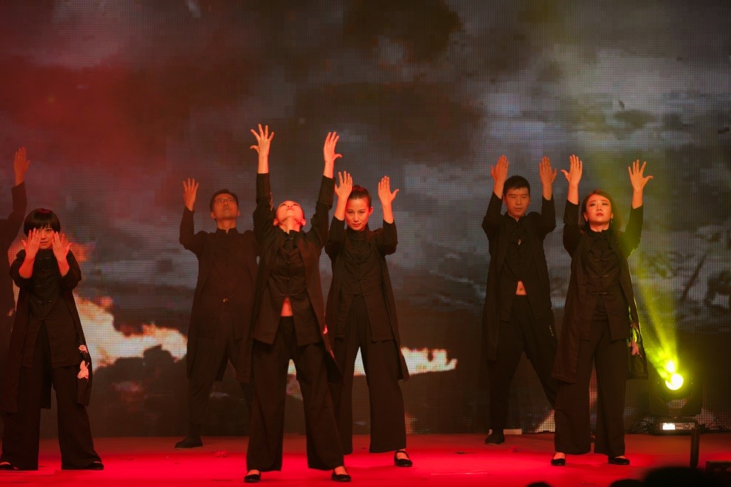 00B3501B446631CC1D25E6B2B06_81D3D450_1BB00