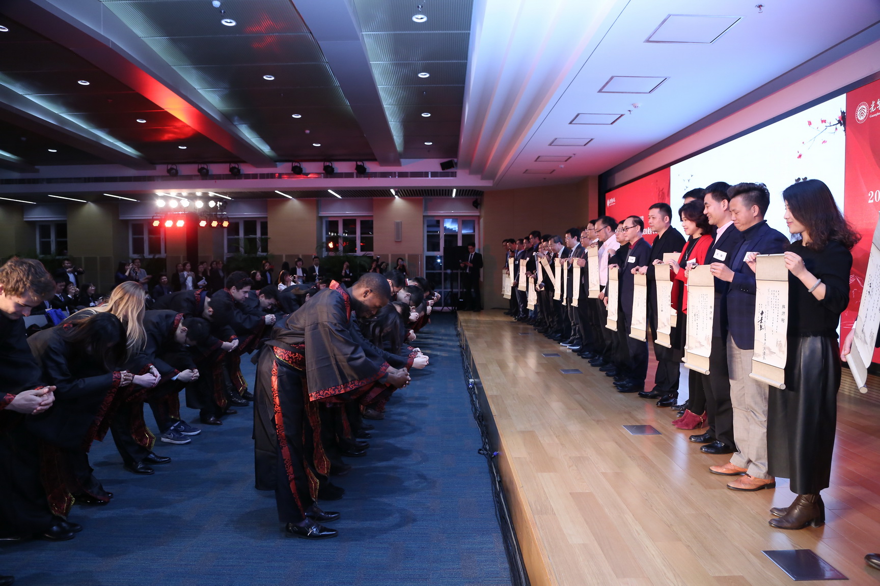 K8官网 - 天生赢家·一触即发