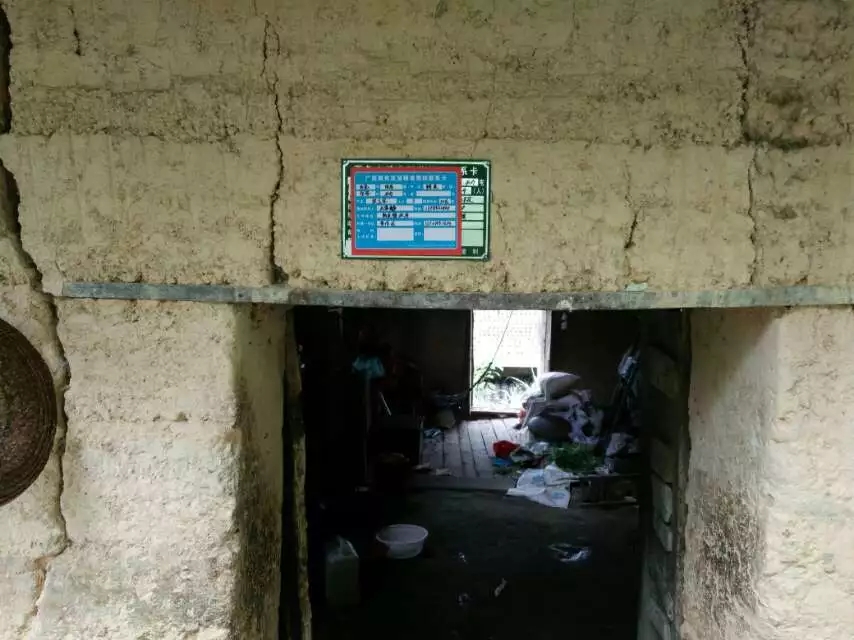 5C8F28D4A0AE68EFAAE3B7132AB_1EAF13F4_49E13