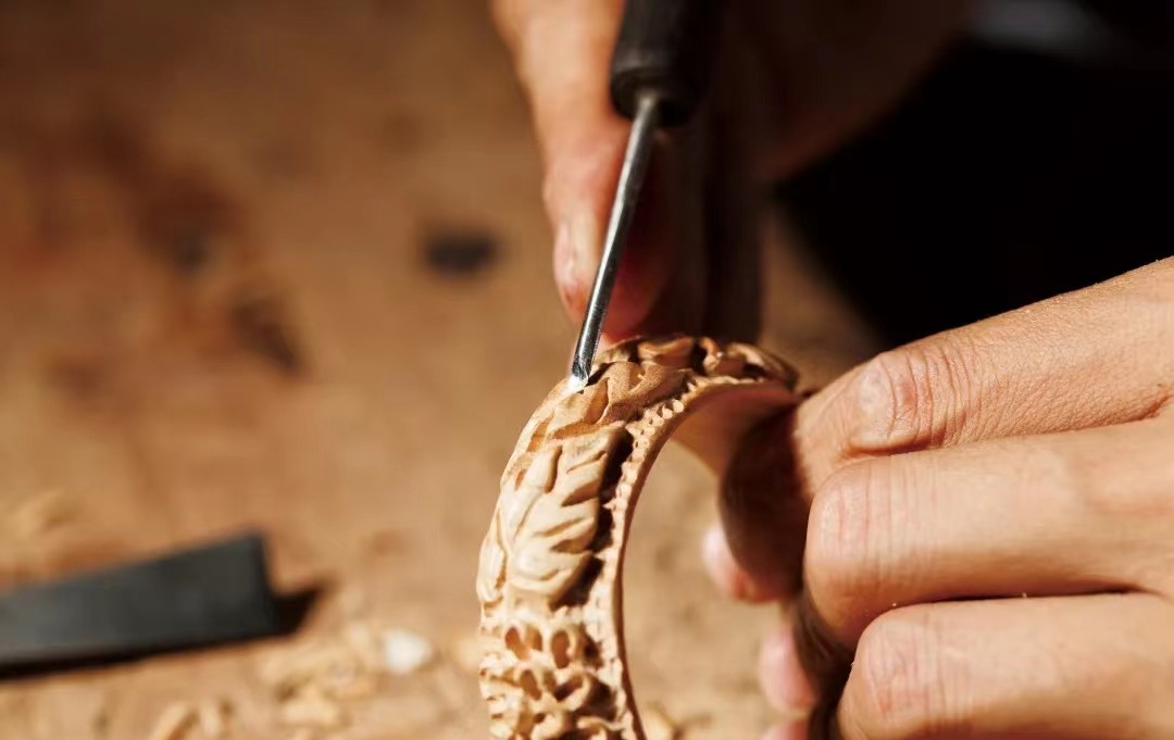 ?张国有：：：人品是谋划体高品质开展的基础