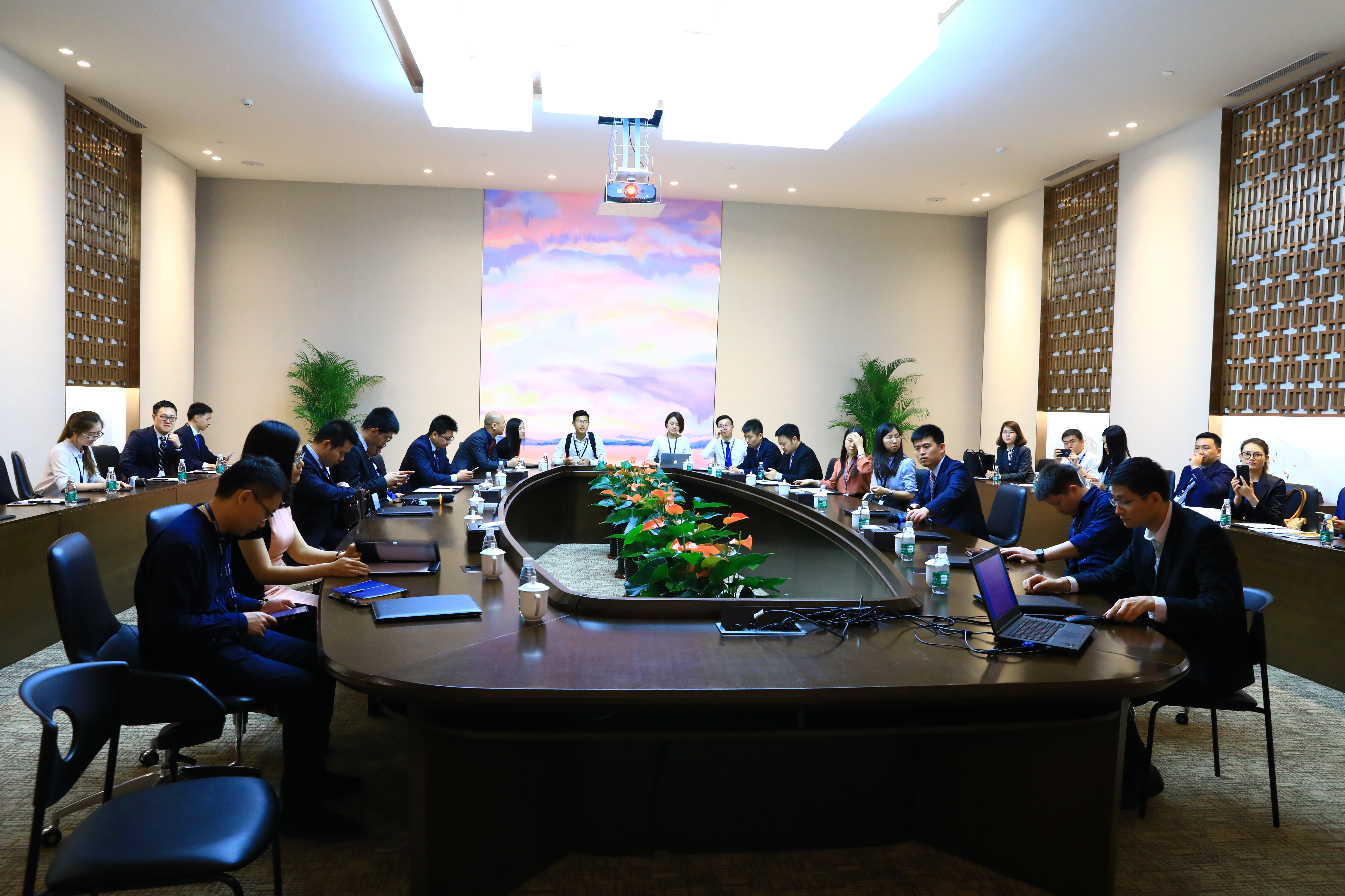 K8官网 - 天生赢家·一触即发