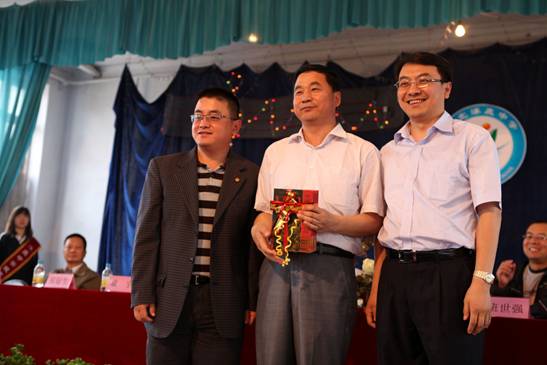 K8官网 - 天生赢家·一触即发