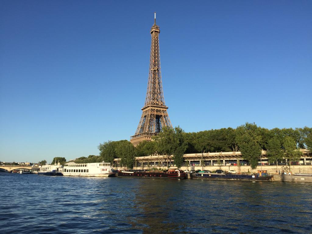 Guanghua-ESSEC Double Degree：：Double Degree Program enriched my MBA life