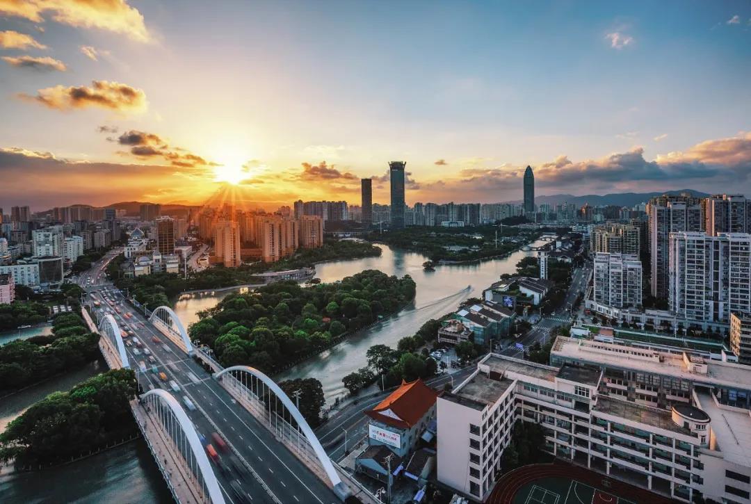 ABD12757F25945A650A7E092460_9BC3CB76_1FAFE